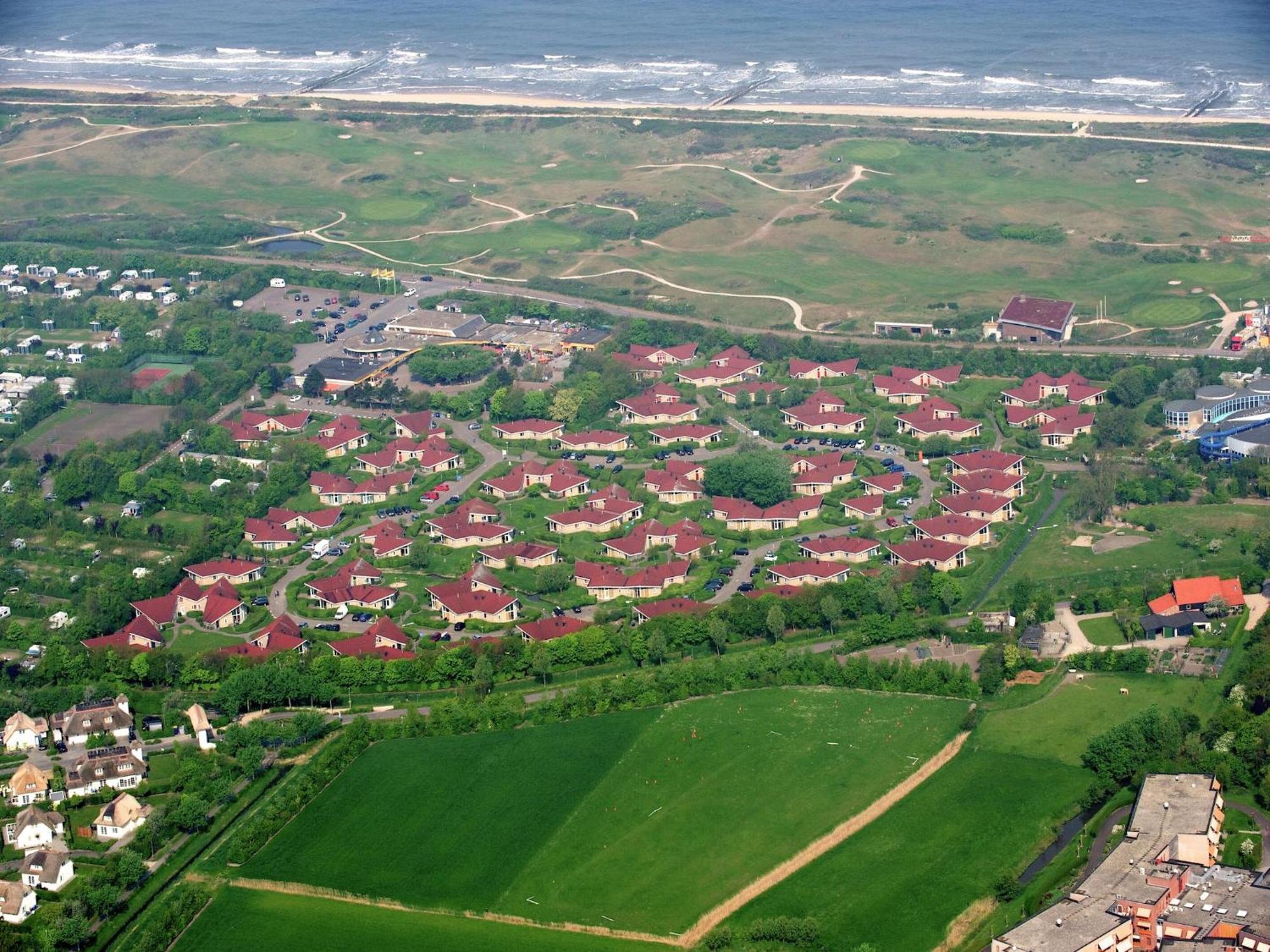 Vakantiehuis Restyled Bungalow, Two Bathrooms, Close To Domburg